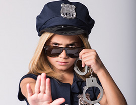 女性警官